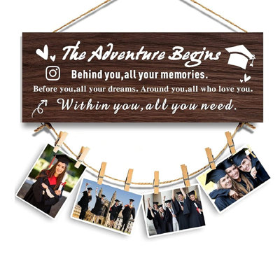 Graduation Decorations Class Of 2025, Inspirational High School College Graduation Cadeaux, cadre de photo en bois fait à la main porte Hange 2025 Graduation Decorations