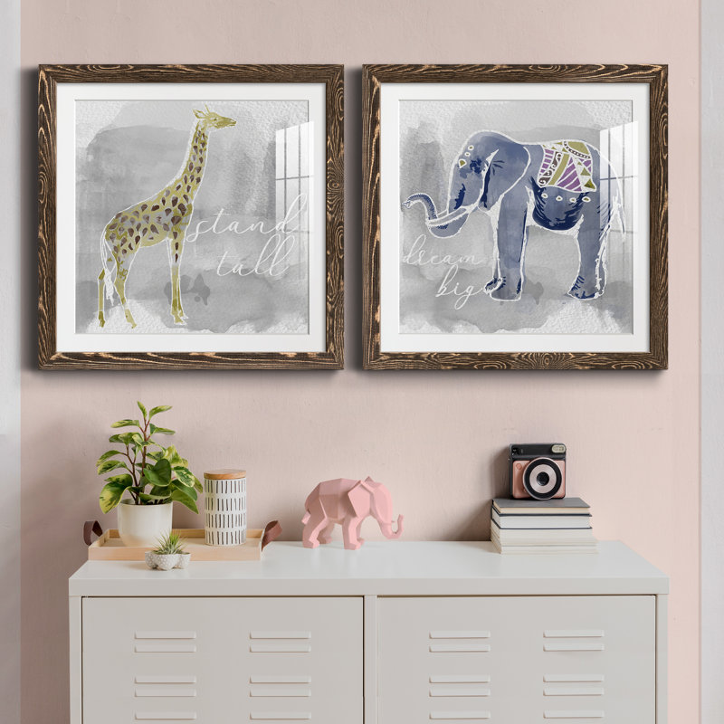 «Stand Tall», ensemble de 2 peintures, H 71 po x l 71 po x P 1,5 po, Papier, cadre noyer