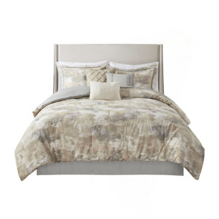 7 Piece Textured Comforter Set