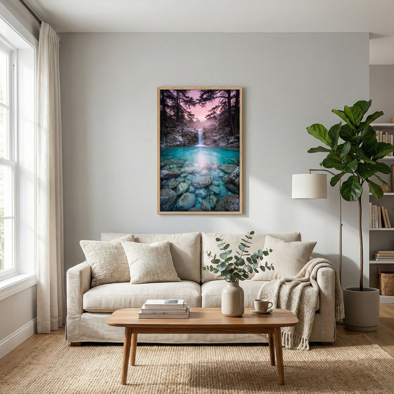 Ensemble de 1 tableau sur toile représentant une forêt avec cascade, H 24 po x l 18 po, Naturel