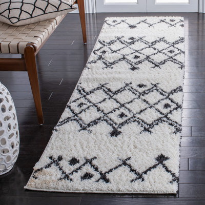 Alieshia Berber Shag Performance Geometric Rug