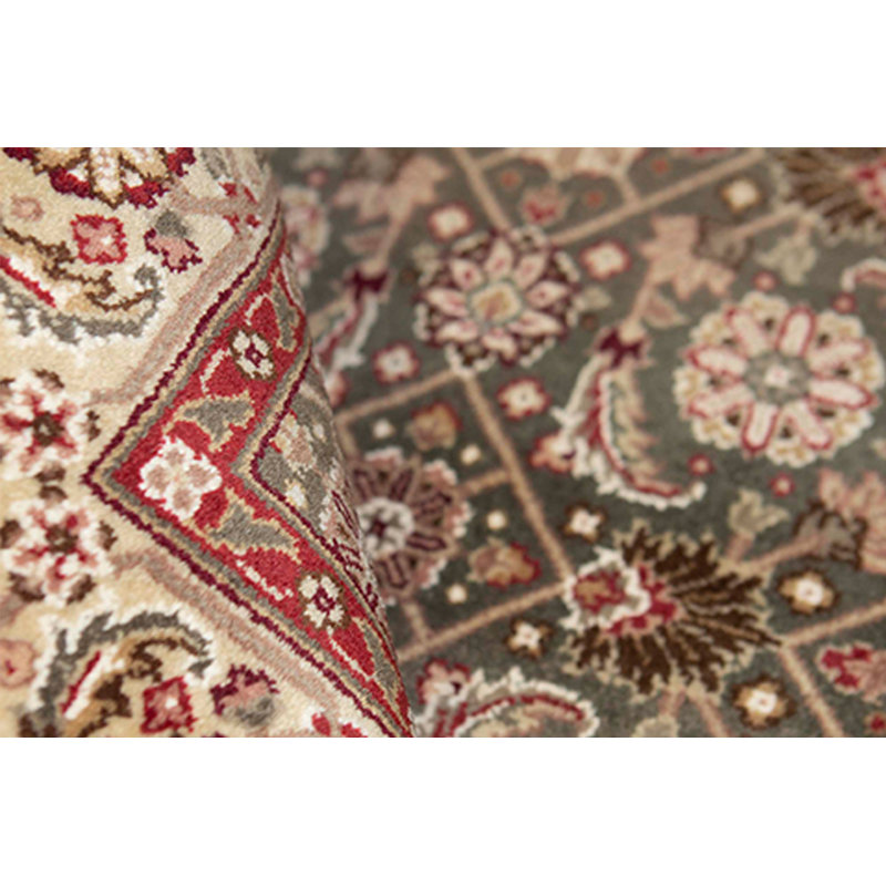Jahan Hand Woven Wool Oriental Area Rug