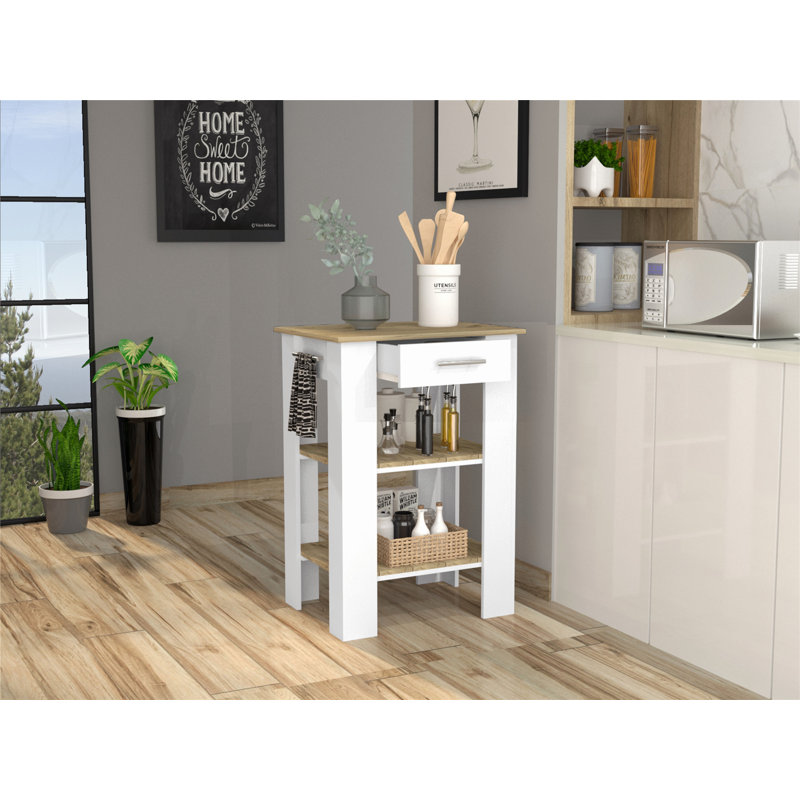 Îlot de cuisine polyvalent avec plusieurs options de rangement pour une cuisson efficace