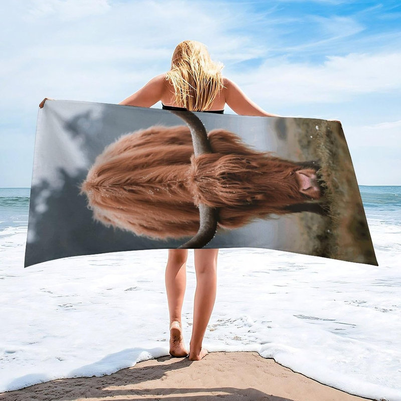 Serviette de plage en microfibre à séchage rapide Highland Cow, 60 x 80 po