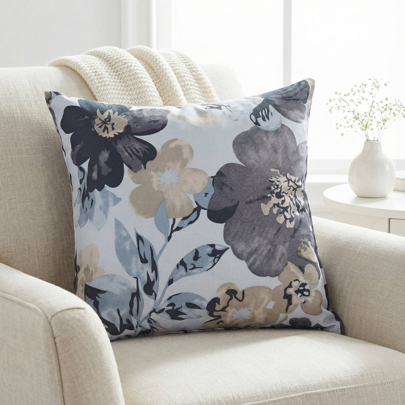  Flower Velvet Throw Pillow, Blue