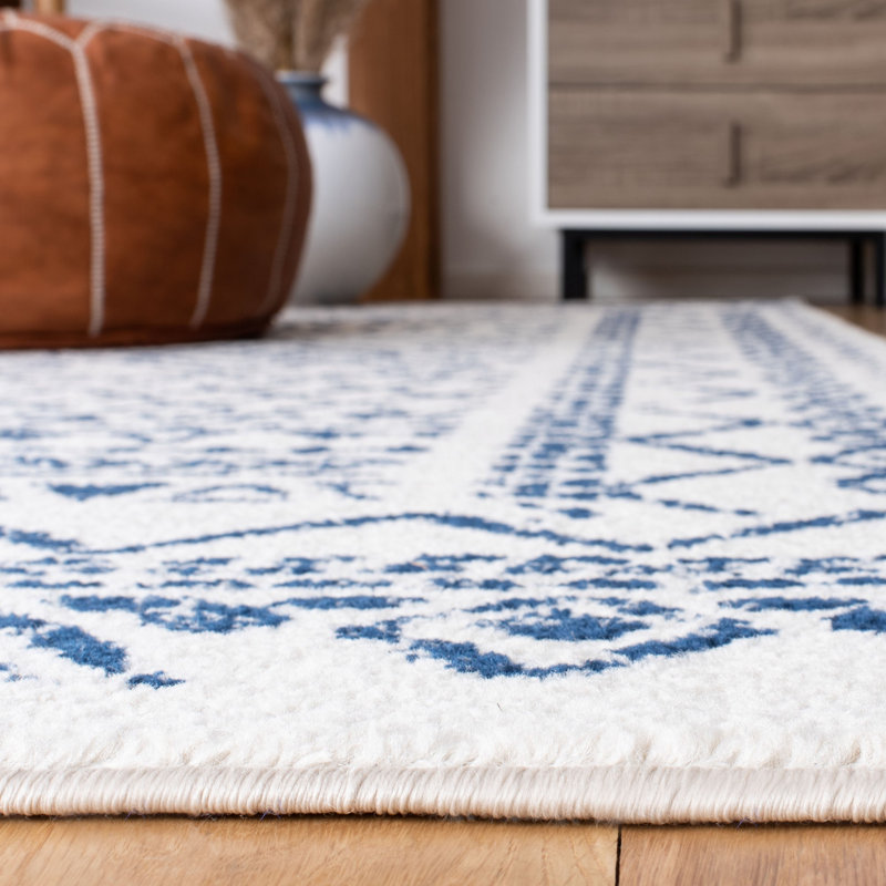 Stryker Performance Southwestern Rug, Rectangle 2' x 5'