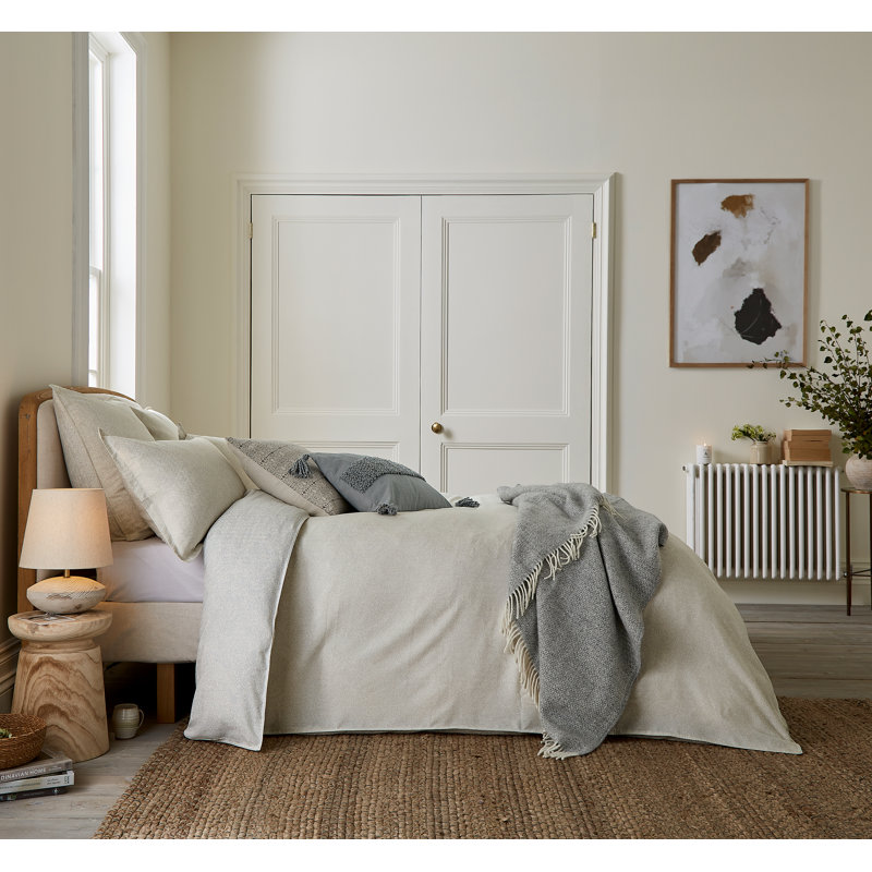 Neri Linen Cushion