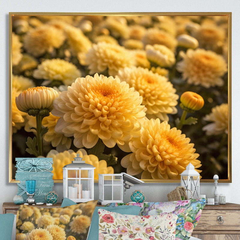 «Yellow Chrysanthemums Field» sur impression sur toile, Cadre flottant doré, H 30 po x l 40 po x P 1,5 po