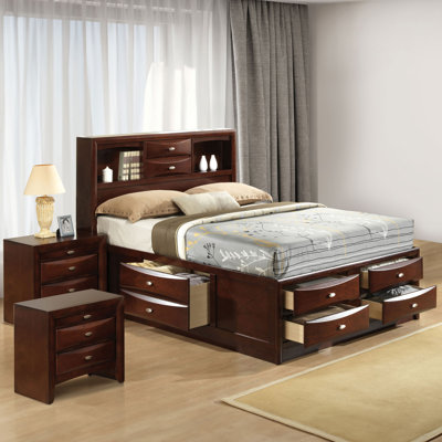 Lakiesha 6-Piece Bedroom Set