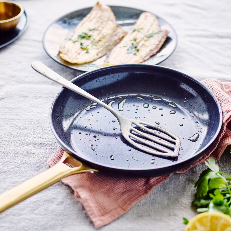 Black and Gold 10-Piece Nonstick Aluminum Cookware Set