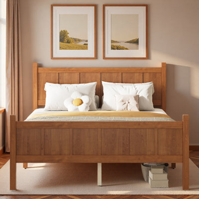Modern Platform Bed With Line Headboard And Sturdy Legs