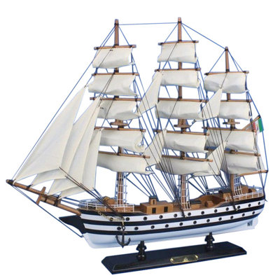 Bateau de modèle Hanh