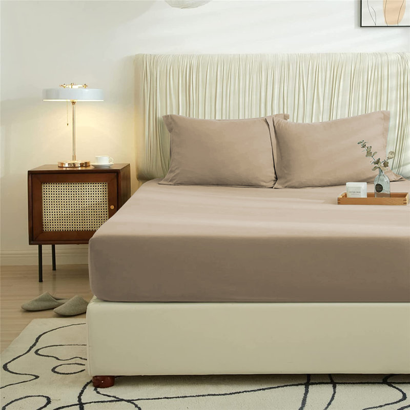 Super Soft Extra Deep Microfiber Brushed Fitted Sheet, Double (4'6), Beige