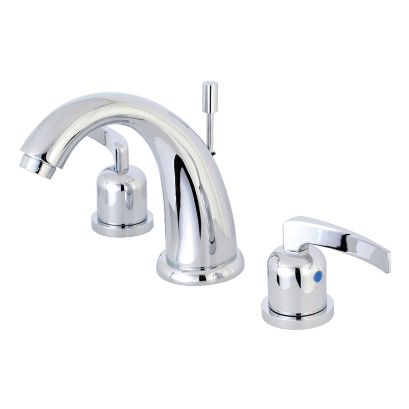 Robinet de salle de bain espacé à deux poignées à 3 poignées et fixation sur le comptoir Kingston, Chrome poli