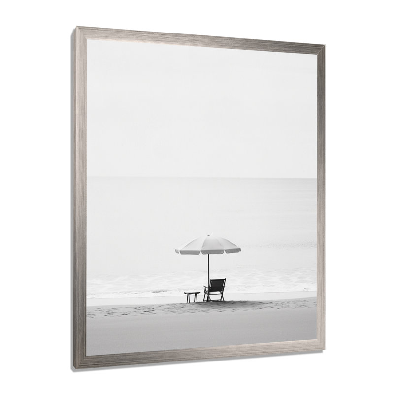 Photo de plage minimaliste noir et blanc I - art mural bord de mer pour le salon, H 32 po x l 16 po x P 1 po