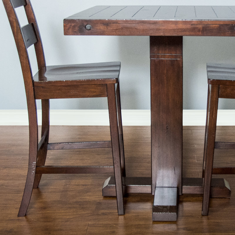 Elkhorn Adjustable Height Pub Table