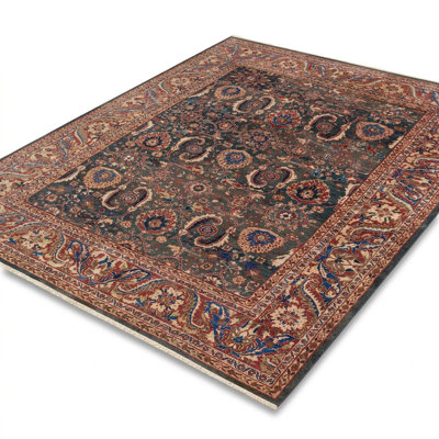 Kensington Traditional 7' X 10' Area Rug