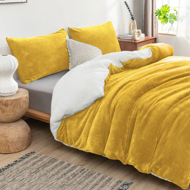 Joyan Extra Soft Sherpa Fleece Dual Sided Blanket, Single, Ochre