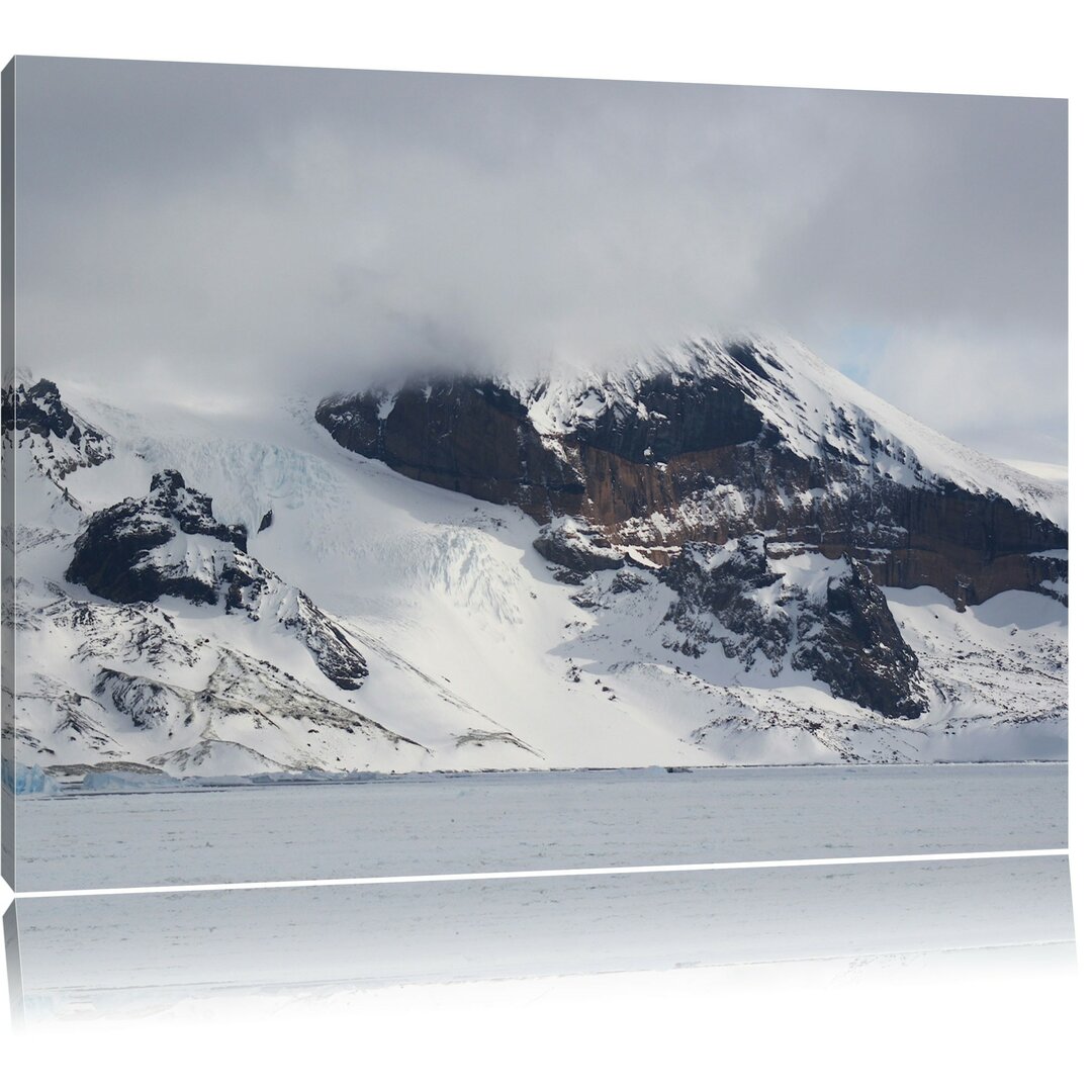 Leinwandbild Schneebedecktes Gebirge