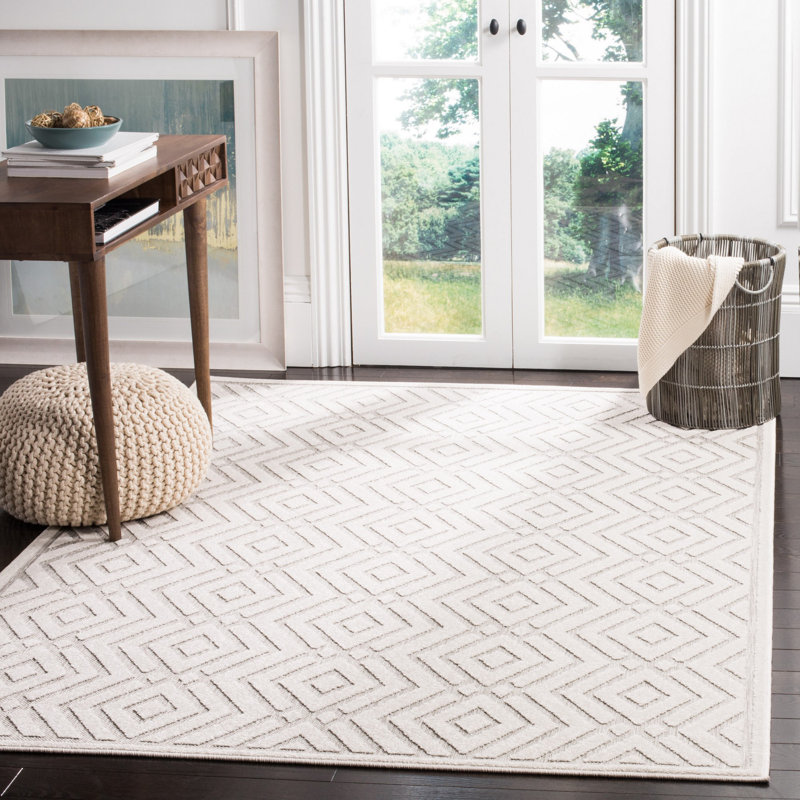 Tapis gris clair / crème Clerkin, Rectangle 8 pi x 11 pi 2 po