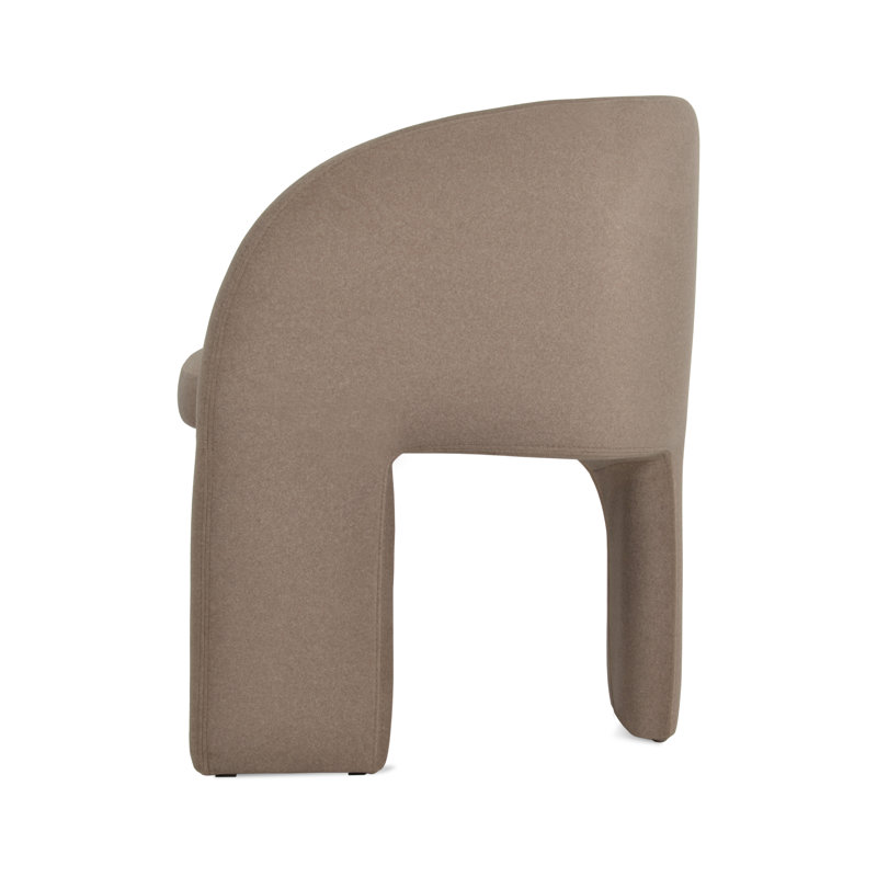 Fauteuil Isabel en velours brun clair