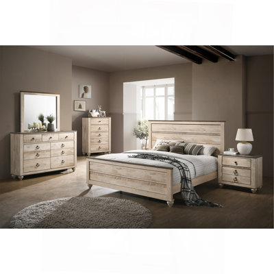 Ensemble de chambre à coucher, très grand lit, commode, miroir, table de chevet et commode Imerland