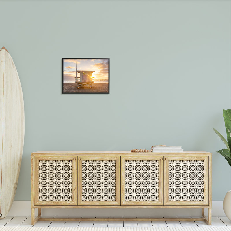Beach Hut Summer Sunlight, Giclée encadrée noir minuit, H 16 po x l 20 po x P 1,5 po