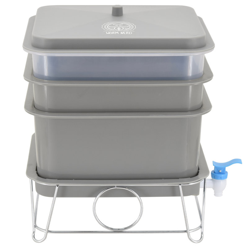 4 Gallons Plastic Worm Bin with Latching Lid, Gray