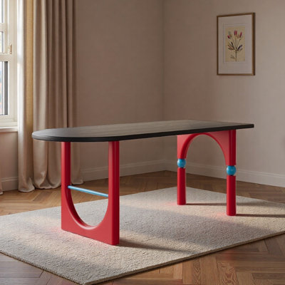 Bureau multifonctionnel coloré et coloré