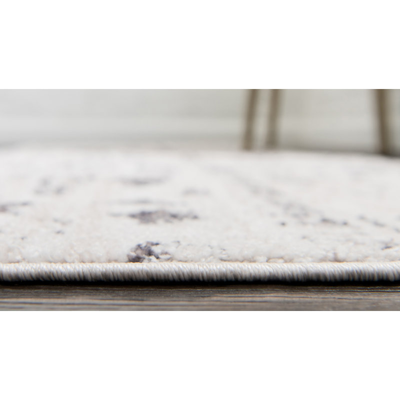 Leanora Geometric Indoor Rug, Rectangle 2'2" x 3'1"