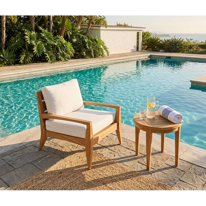 Noida Outdoor Lounge Chair