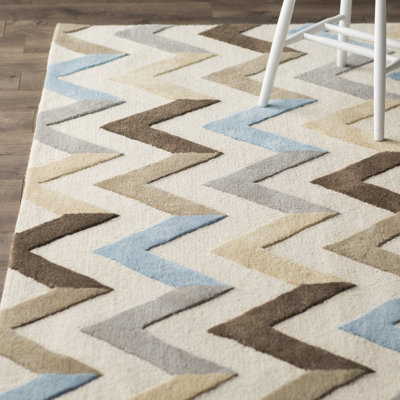 Sanyla Hand Tufted Wool Chevron Rug