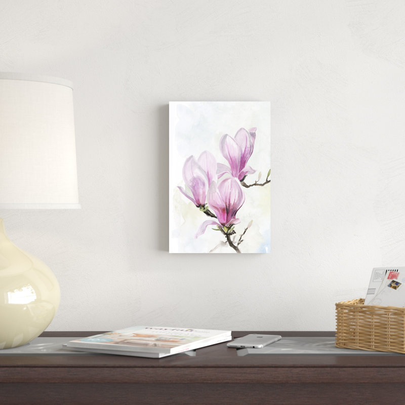«Magnolia Blooms II» par Jennifer Paxton Parker - peinture sur toile tendue, H 12 po x l 8 po x P 1,25 po