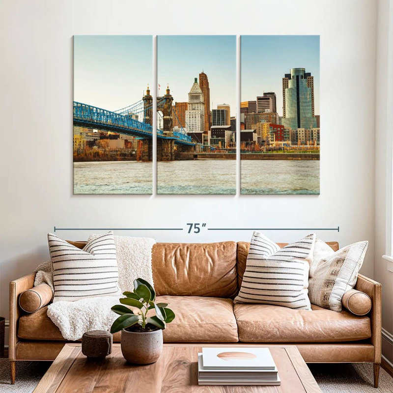 Nicci Cincinnati Ohio, 42" H x 65" W
