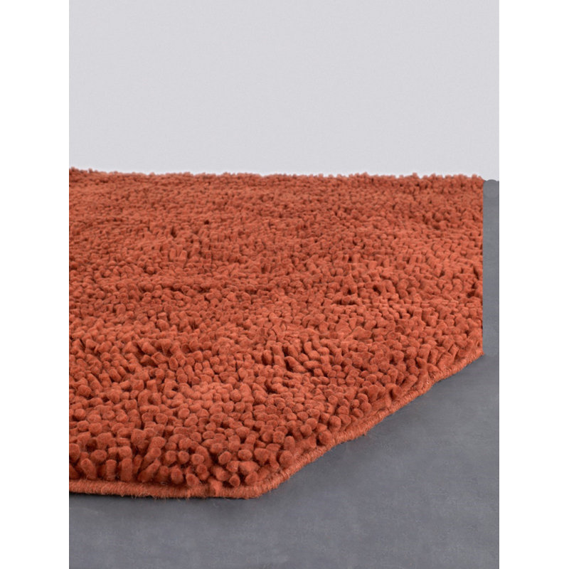 Luxurious Crimson Shag 5' x 7' Handwoven Wool & Viscose Rug