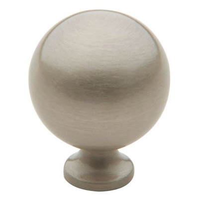 1 1/4" Diameter Round Knob