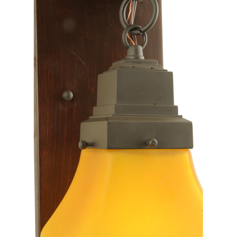 Bungalow 1 - Light Armed Sconce