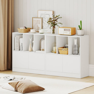 2 cubes cubes avec portes, compartiments ouverts et armoire, tablette moderne, blanc