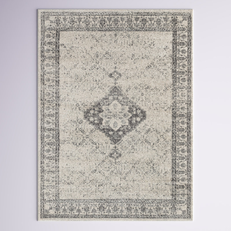 Henretty Oriental Indoor Rug, Rectangle 5'3" x 7'1"