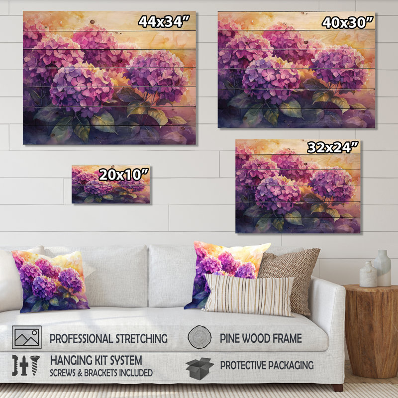 Hydrangeas in the Sunset Glow V - impression d'hortensias sur bois de pin naturel, H 24 po x l 32 po