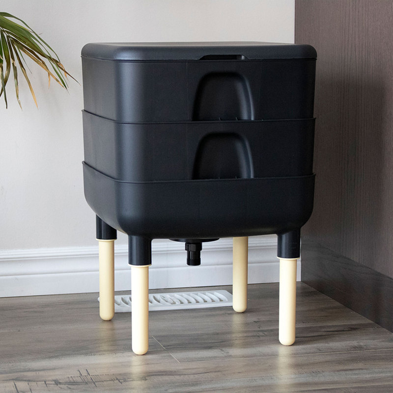 FCMP Outdoor Essential Living  Worm Composter Bin W/ Garden Trays, Black