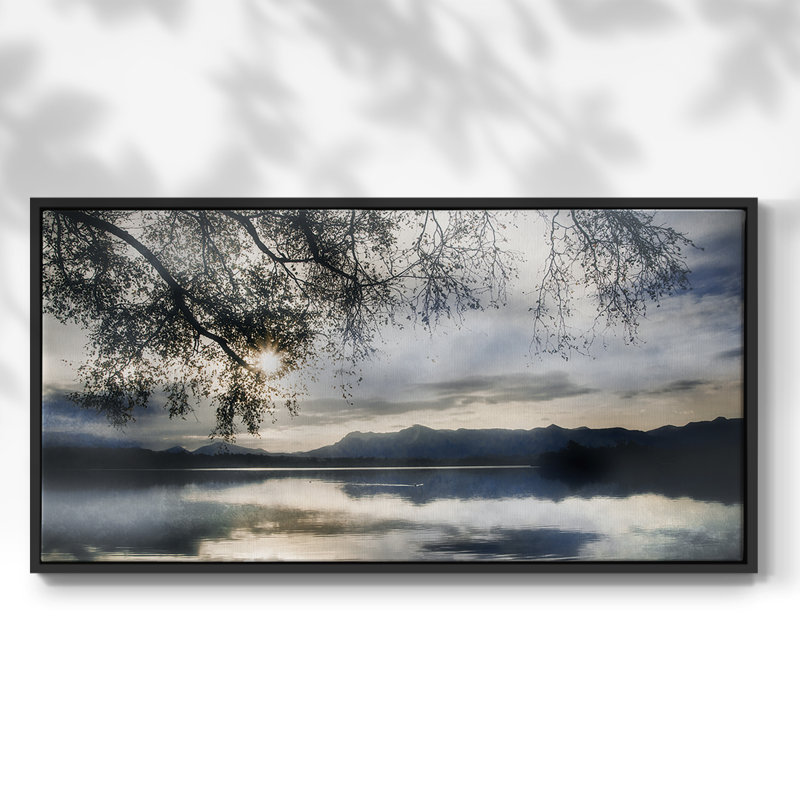 Staffelsee Lake - Toile tendue avec châssis encadré - Prêt à être accroché, H 25 po x l 49 po, Noir