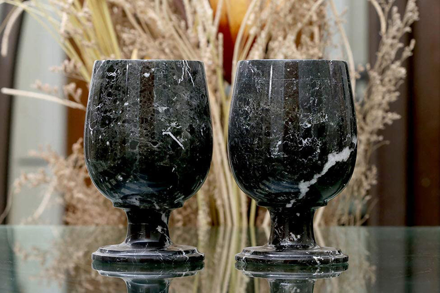 Large Square Wine Glasses Set of 4 Crystal,18oz Clear Cylinder 4Pack -18oz