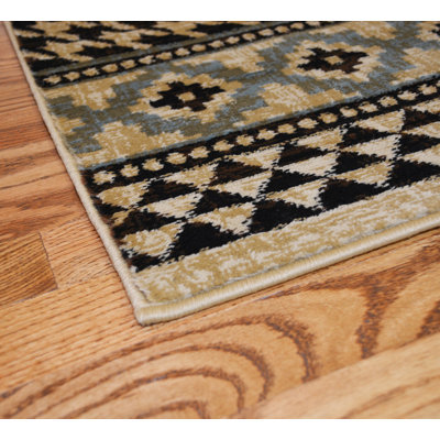Ila Southwestern Indoor Rug