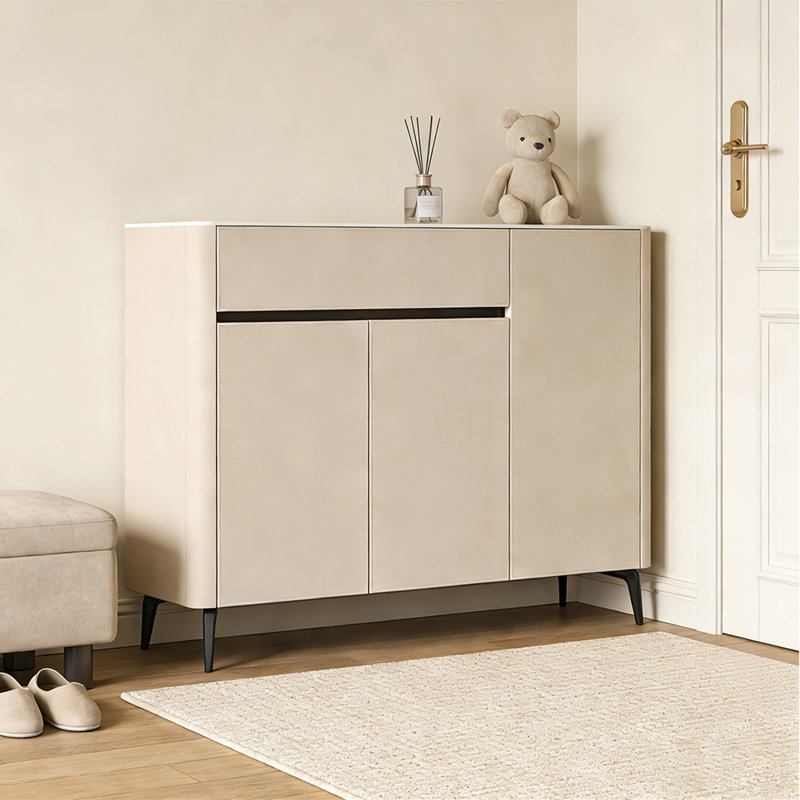 Schwerin, 39.37" H x 51.18" W x 14.96" D