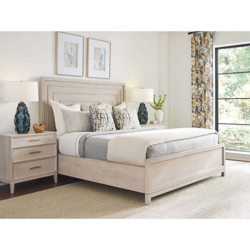 Las Brisas Panel Bed 5/0 Queen, King