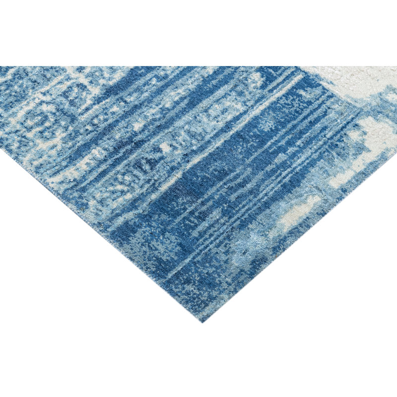 High-Quality Hand-Knotted Silver And Blue Area Rug, Rectangle 6' x 9'