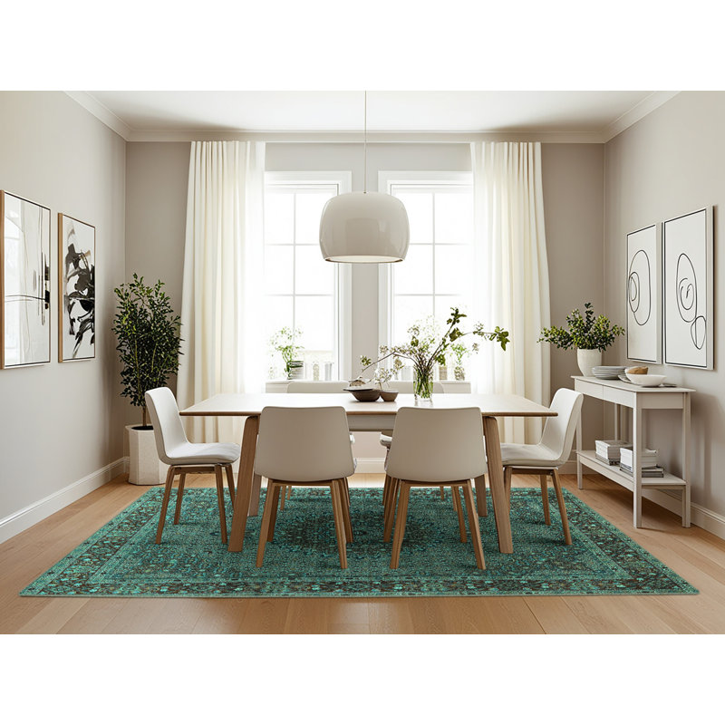 Oriental Indoor Rug, Rectangle 7' x 10'
