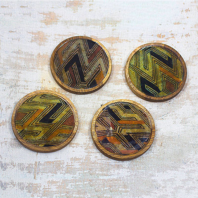 Round 4 Piece Coaster Set