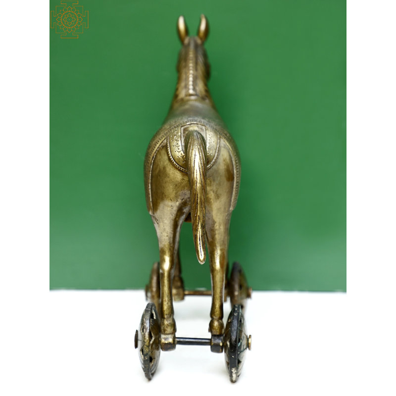 Darrol Animals Figurines & Sculptures